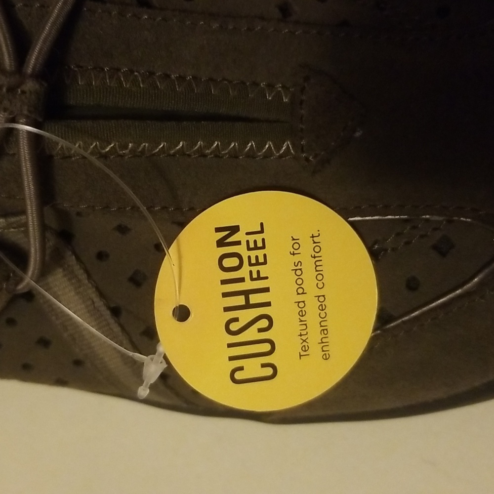 Clark's Suede Shoes - Picture 5 of 5